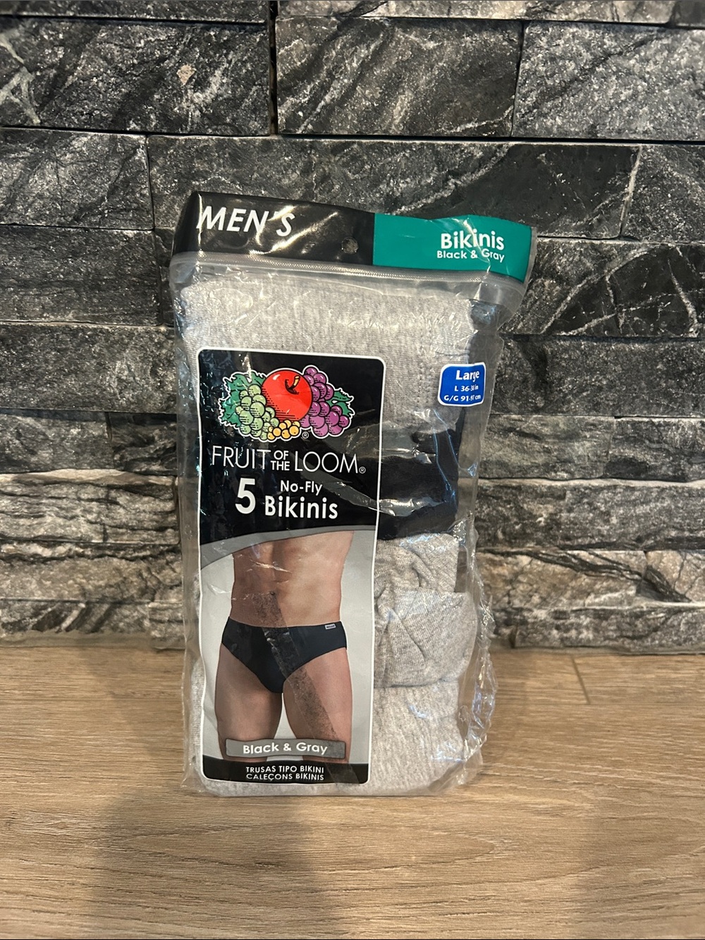 NWT Fruit of the Loom Men's Black & Gray No-Fly Bikini Briefs - 5 Pack Size L